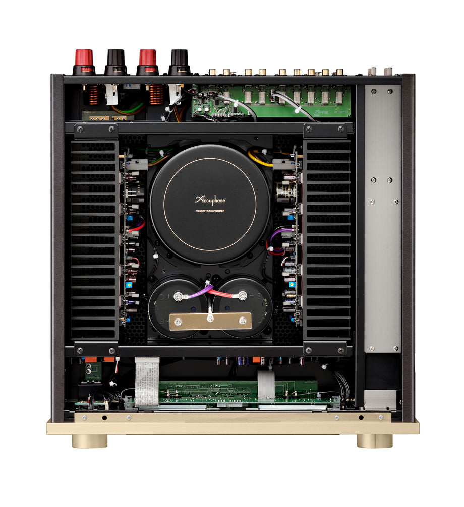 Accuphase E-5000 Integrated – Reference Analog